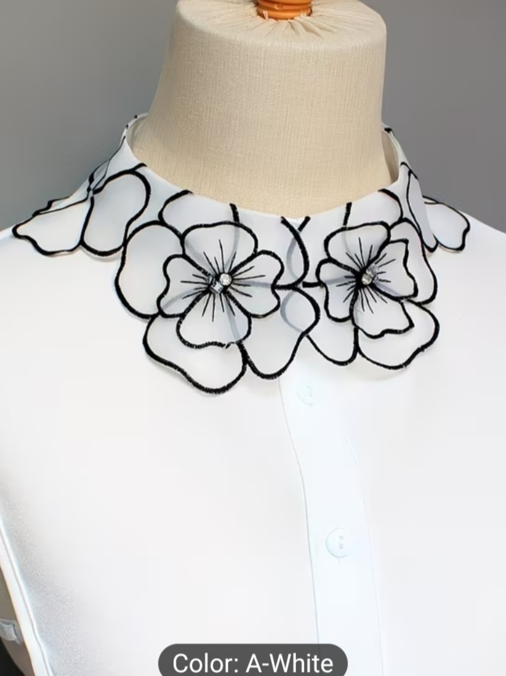 White Floral Appliqué Peter Pan Collar